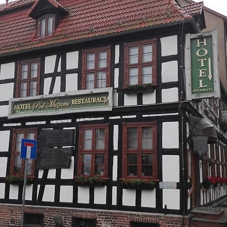 Noclegi Pod Muzami Cammin in Pommern Exterior foto