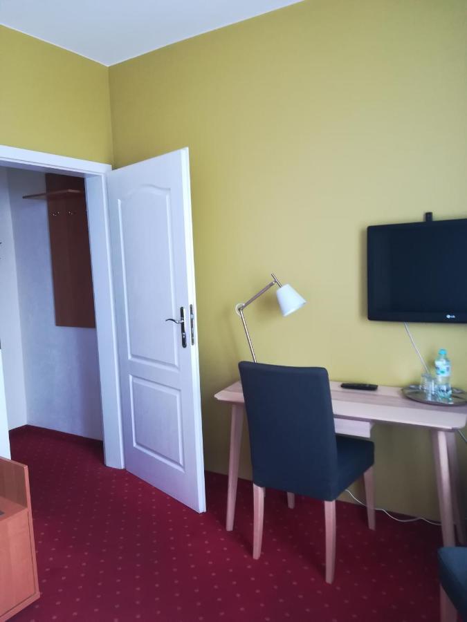 Noclegi Pod Muzami Cammin in Pommern Exterior foto