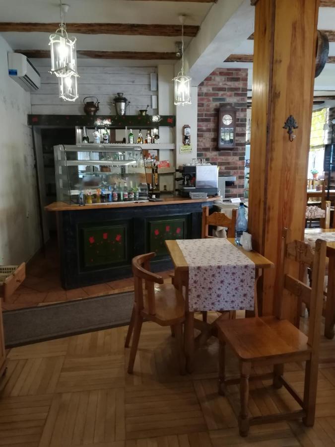 Noclegi Pod Muzami Cammin in Pommern Exterior foto